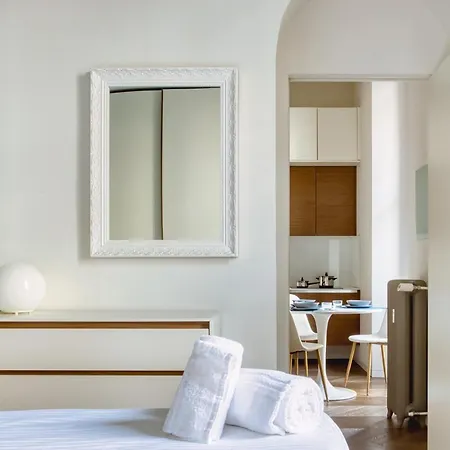 Joivy Exceptional Near Sforzesco Castle Apartment Milan