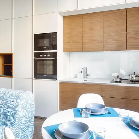 Joivy Exceptional Near Sforzesco Castle Apartment